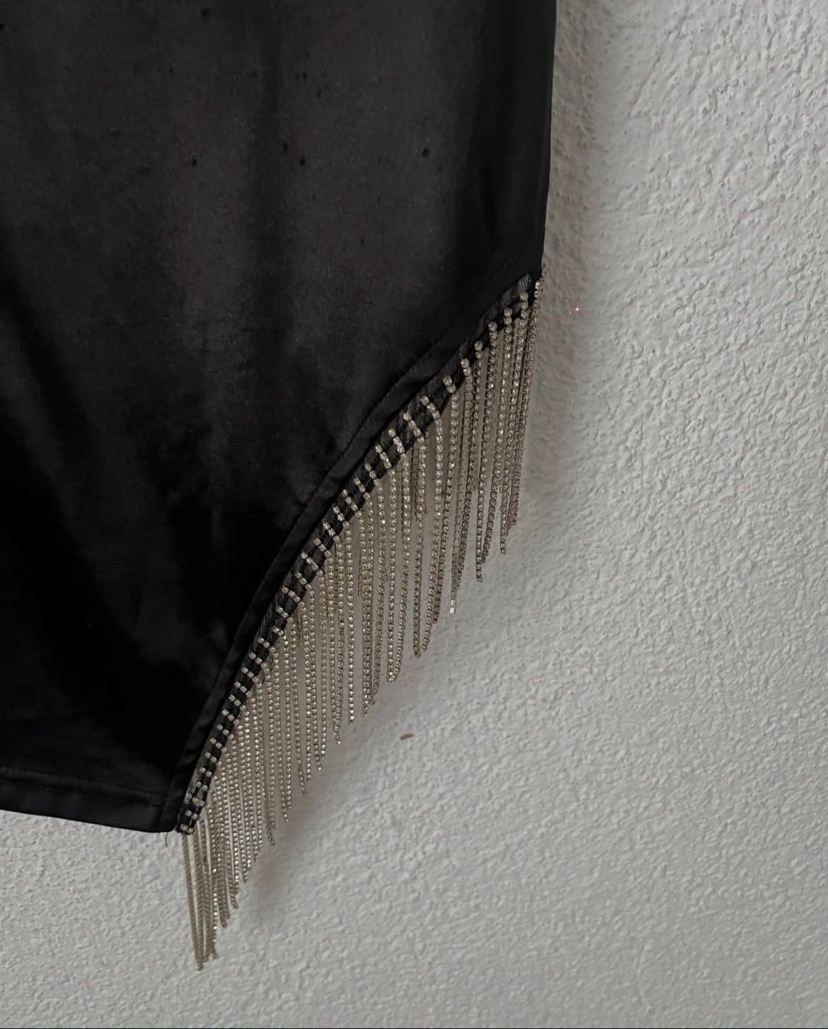 Crna kratka elegantna haljina 1