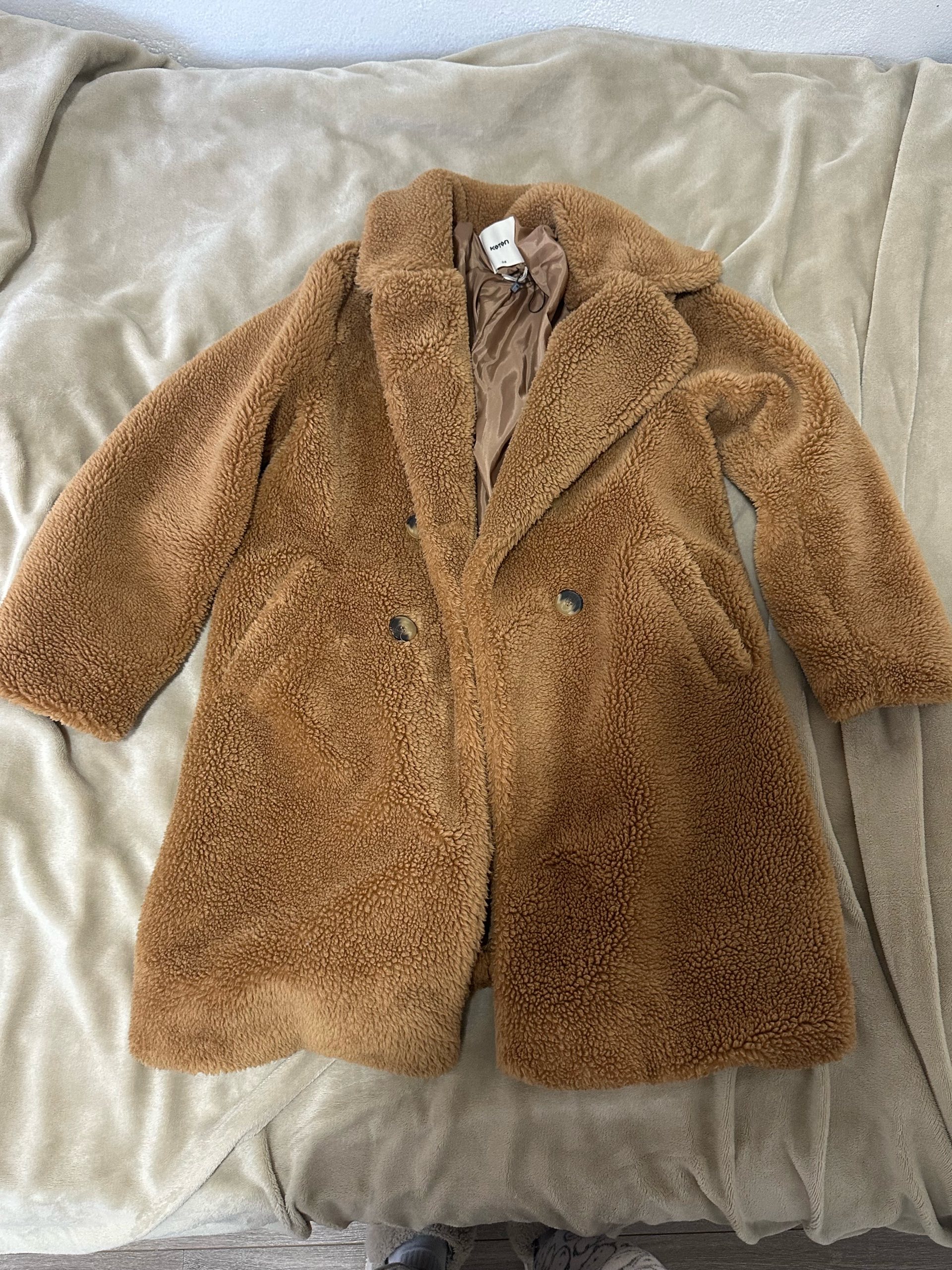 Teddy kaput 0