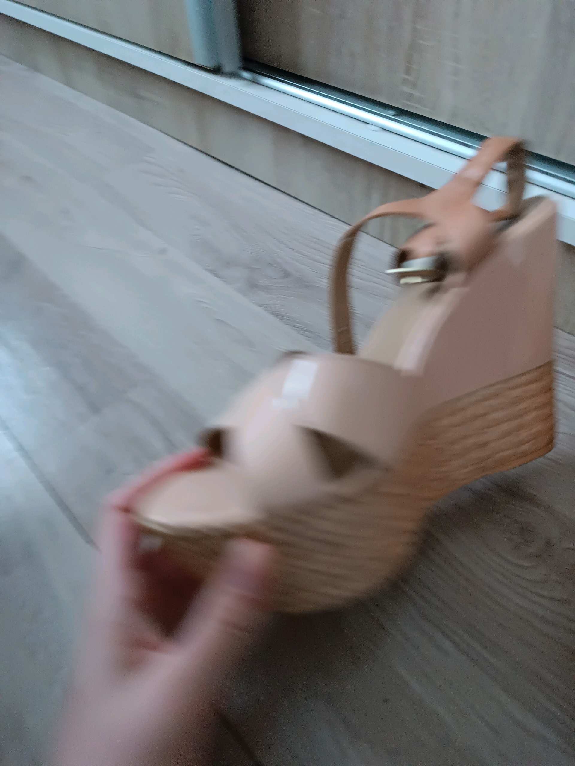 Sandale 2
