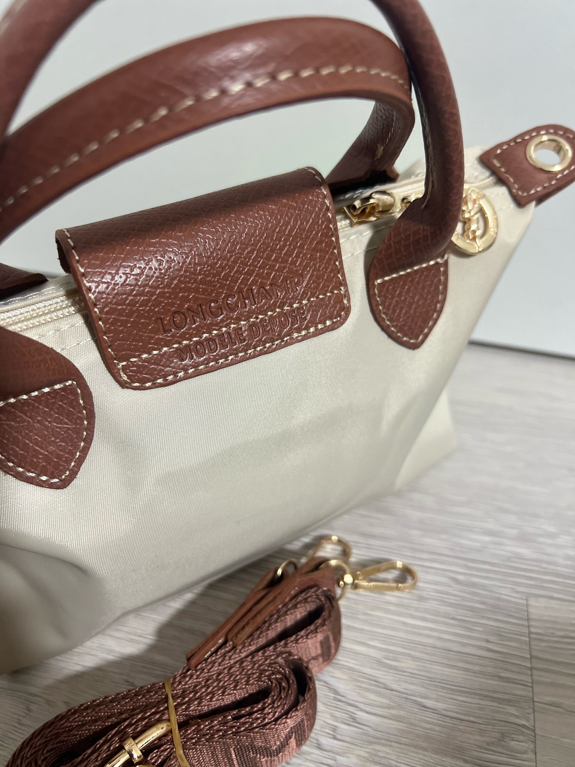 Longchamp torbica 1