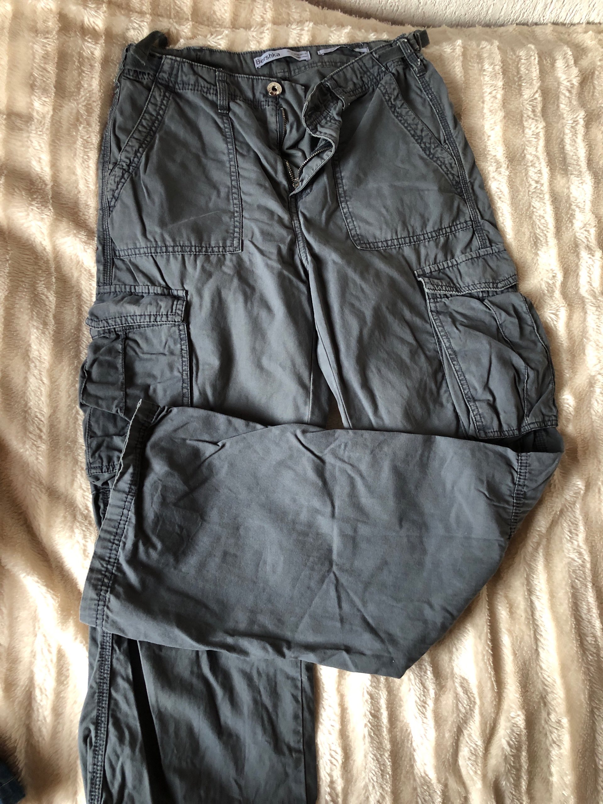 Pantalone 0
