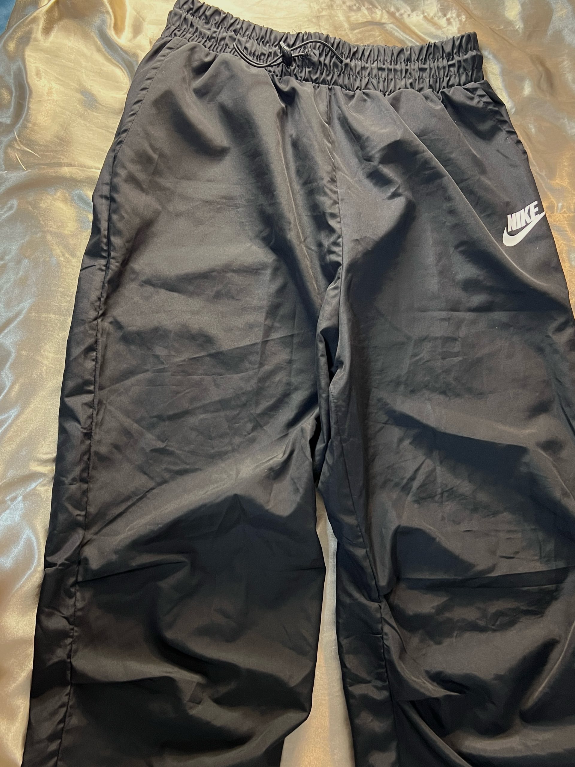 Nike Parachute hlace 1