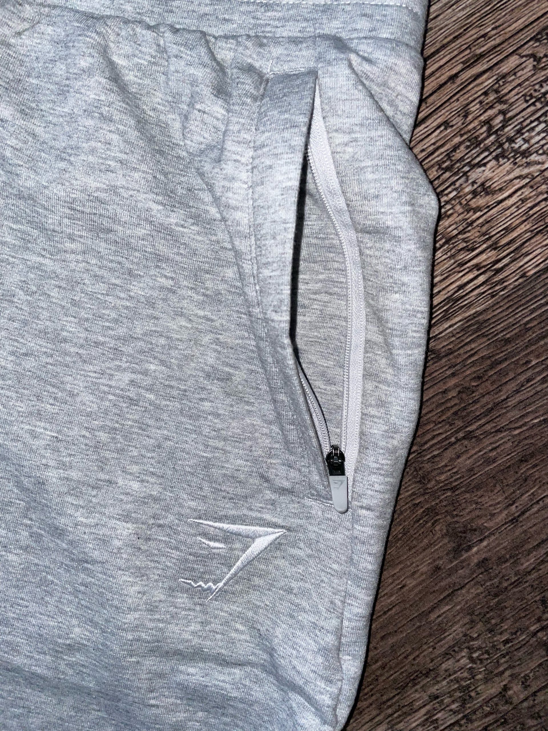 GymShark Trenerka 1