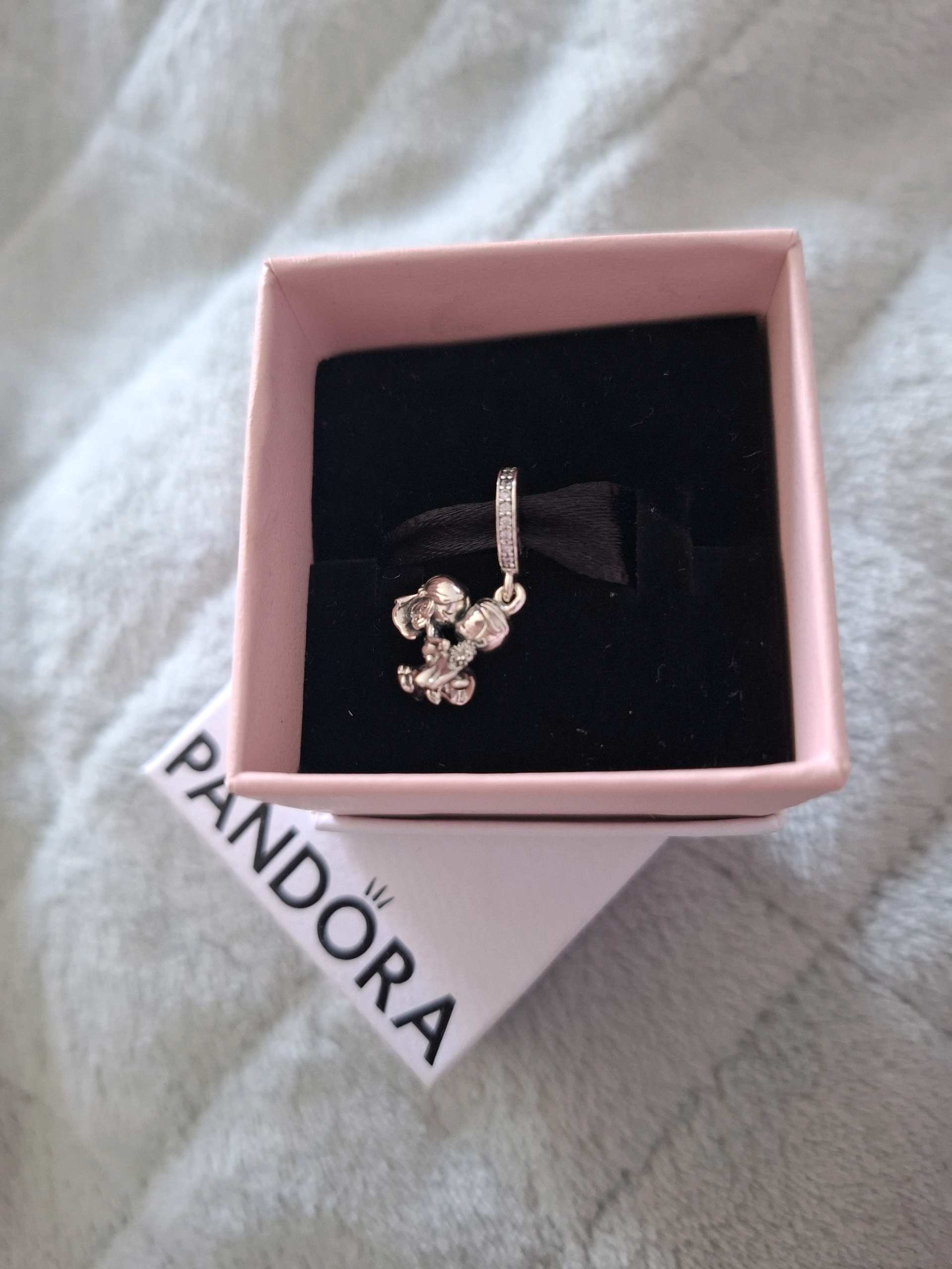 Pandora privjesak 1