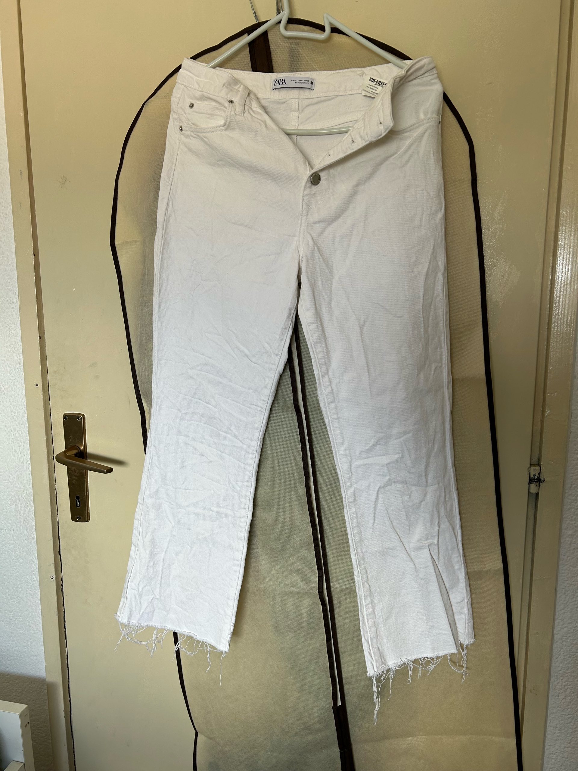 Zara traperice 0