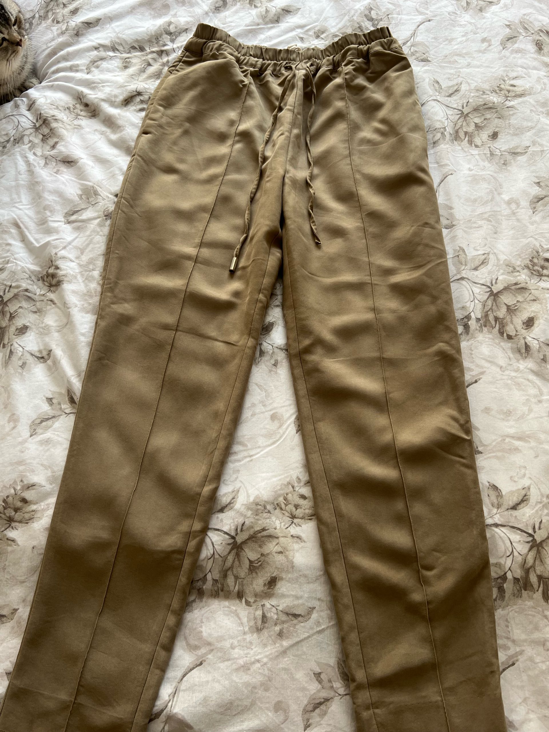 Hlače/Pantolone 0