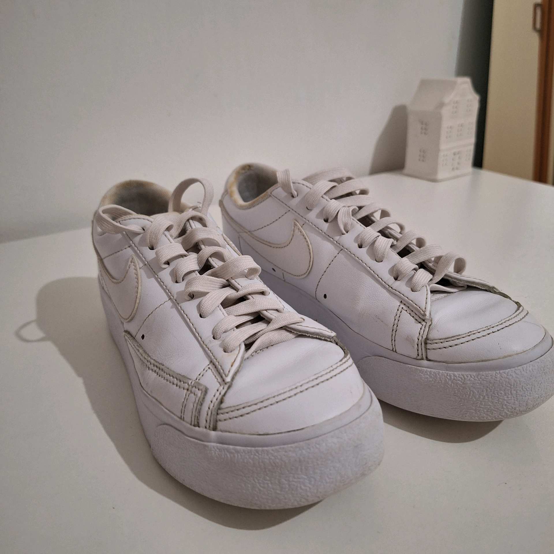 NIKE PATIKE BLAZER LOW PLATFORM 1