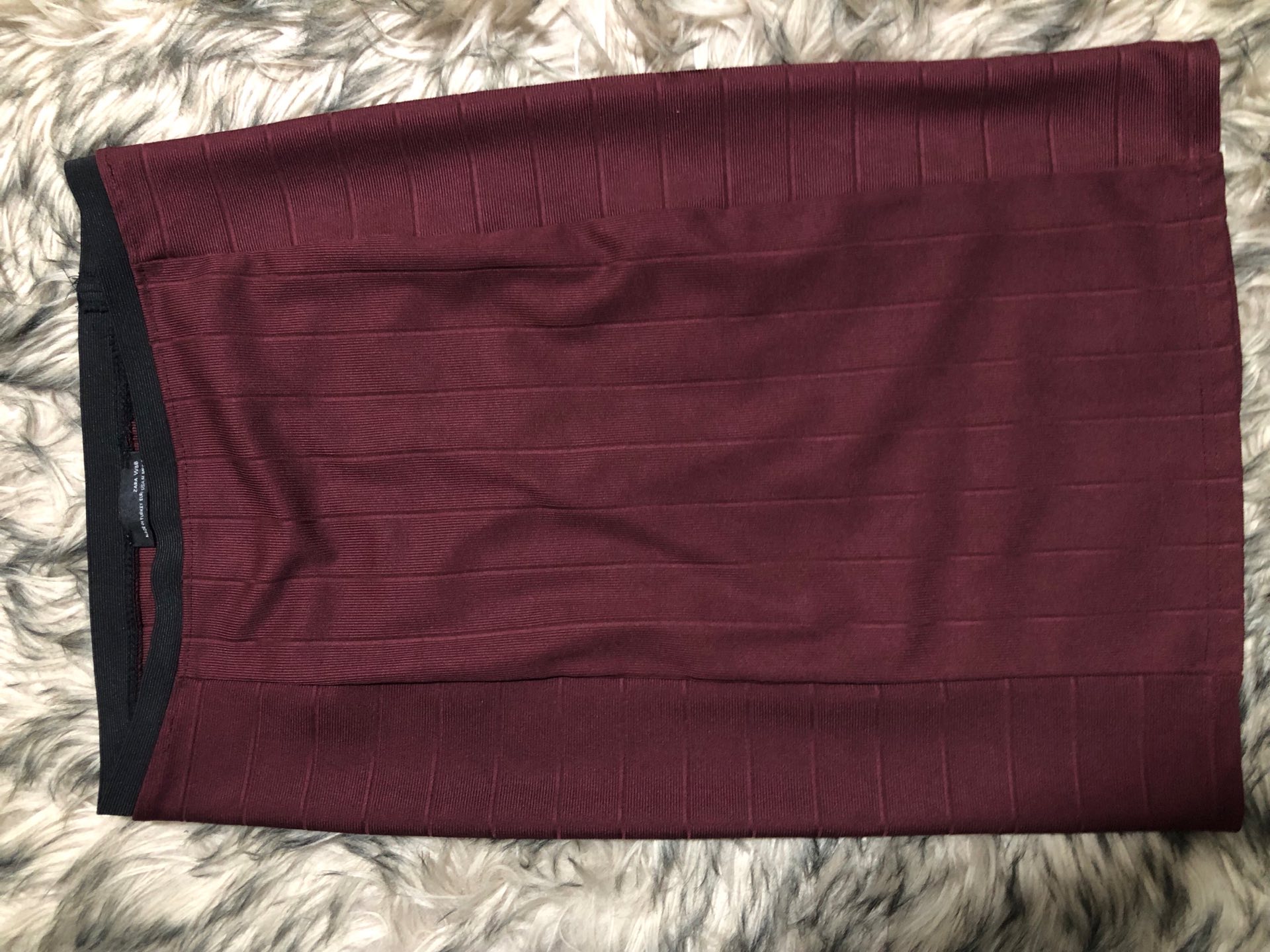 Zara burgundy suknja 0