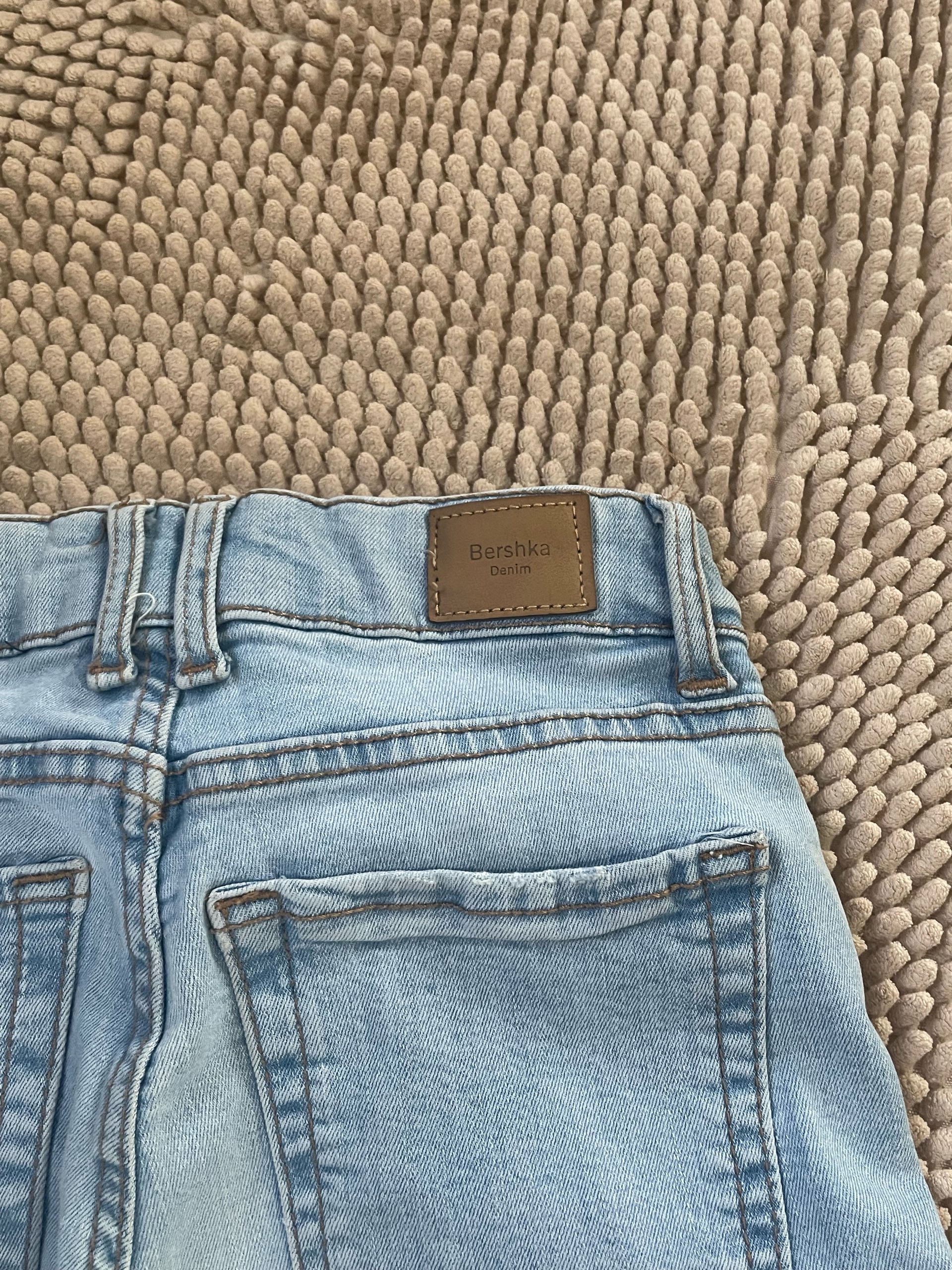 Bershka pantalone 3