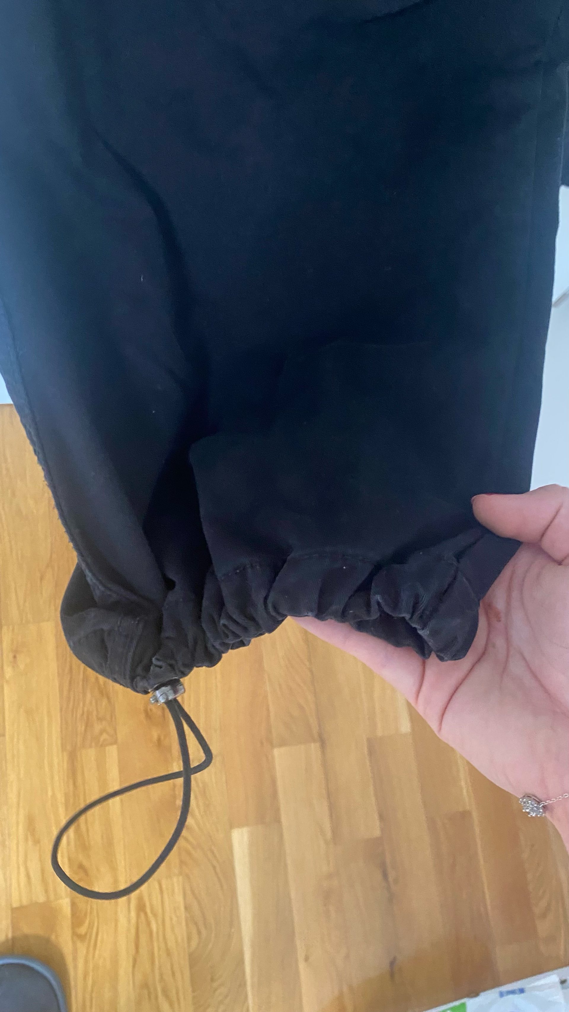 Bershka parachute hlače 2