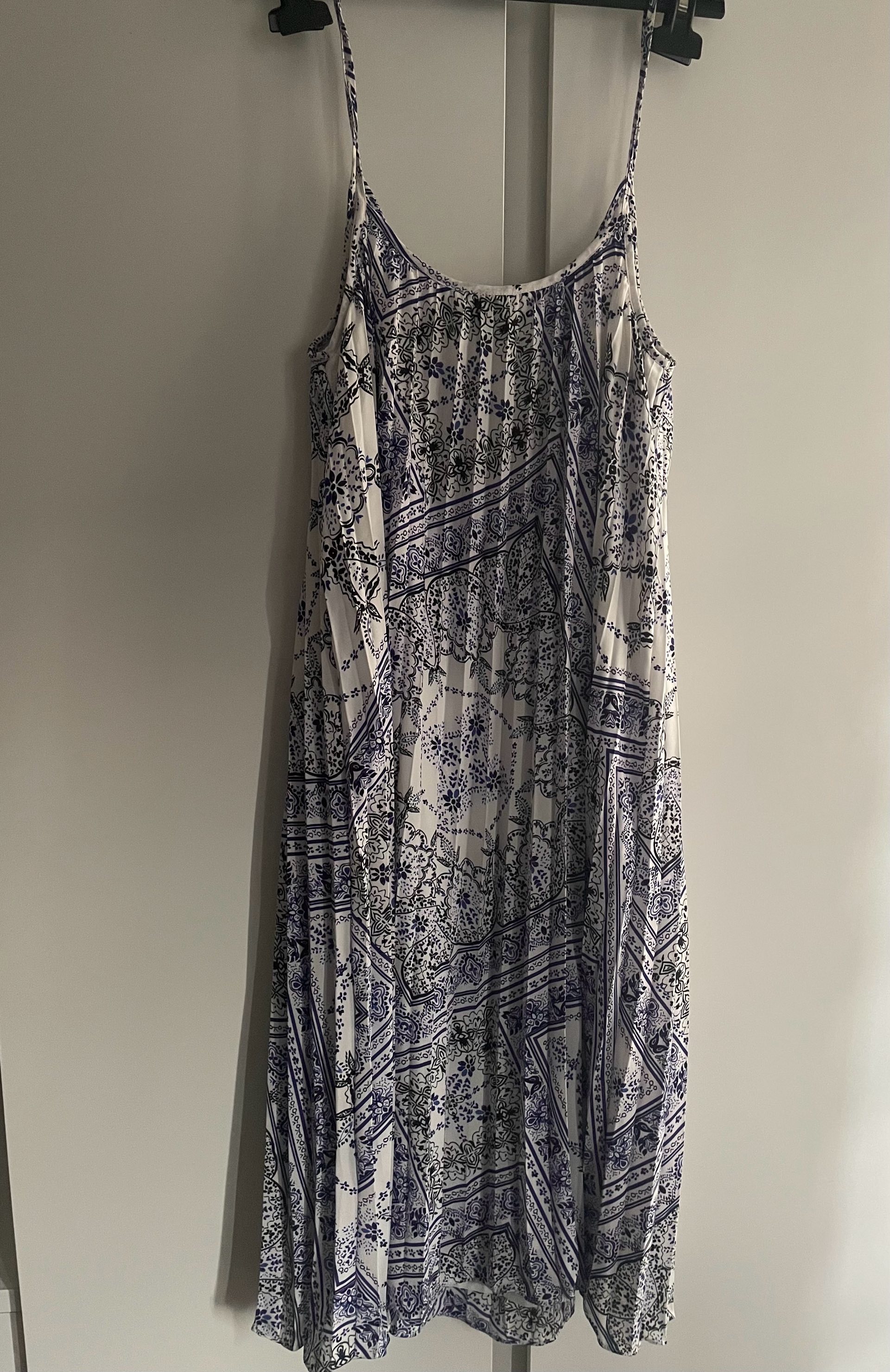 H&M haljina 0