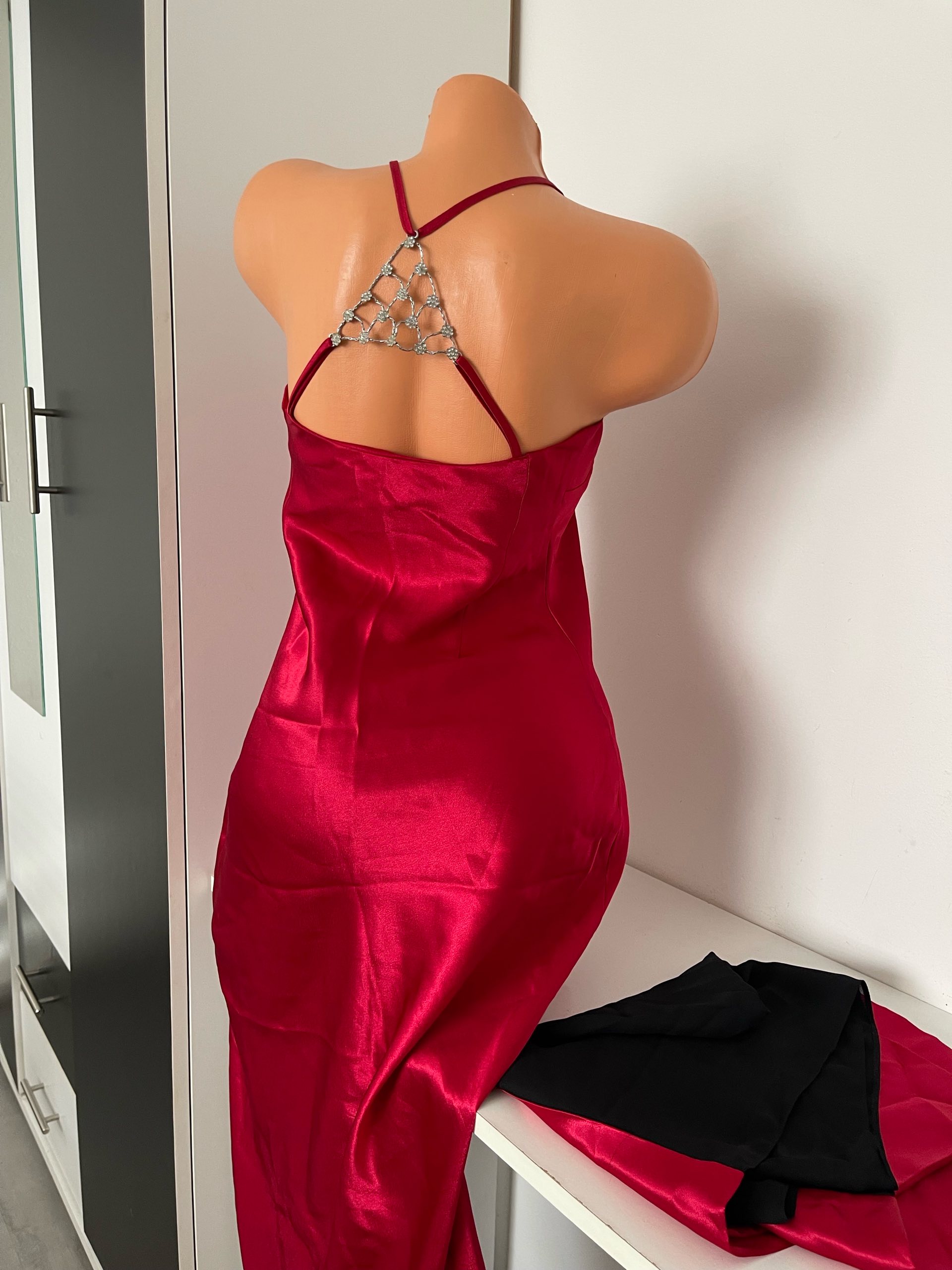 Svilena haljina 1
