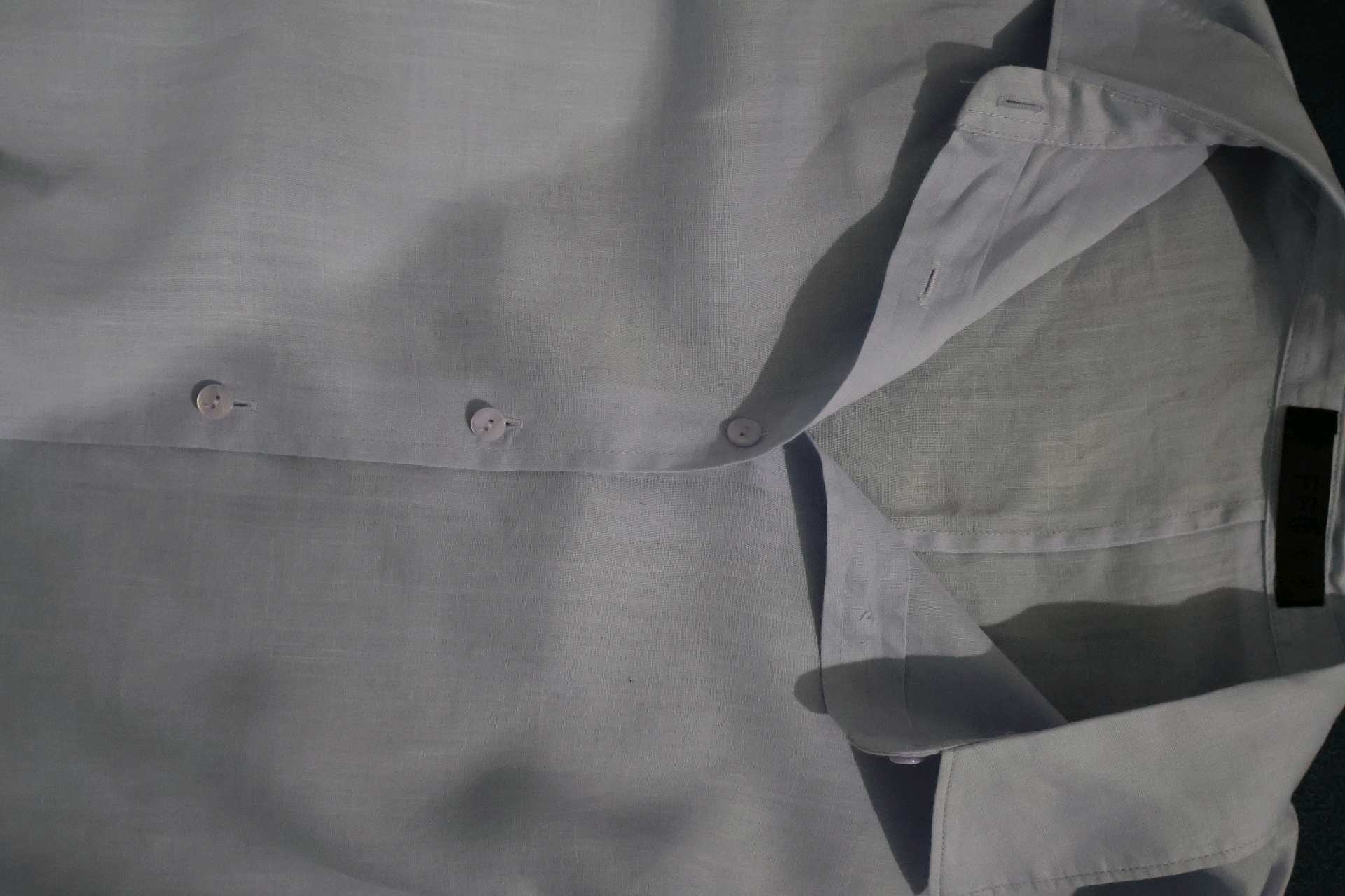 Svijetlo plava košulja 2