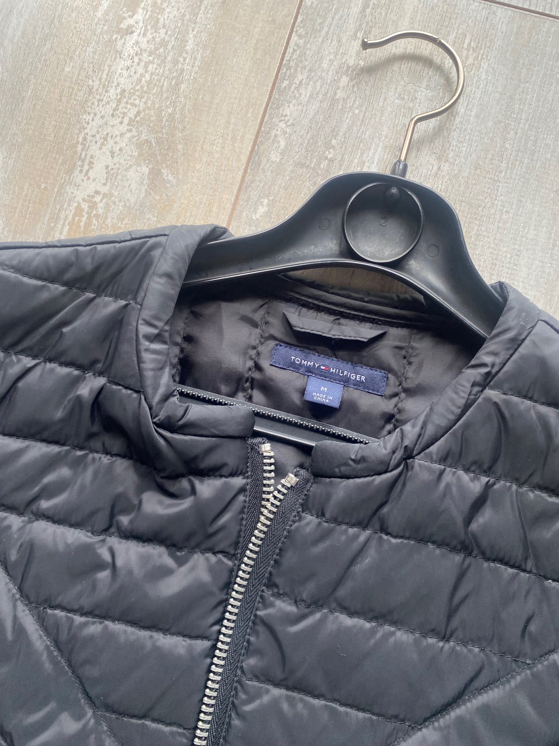 Tommy Hilfiger jakna 1