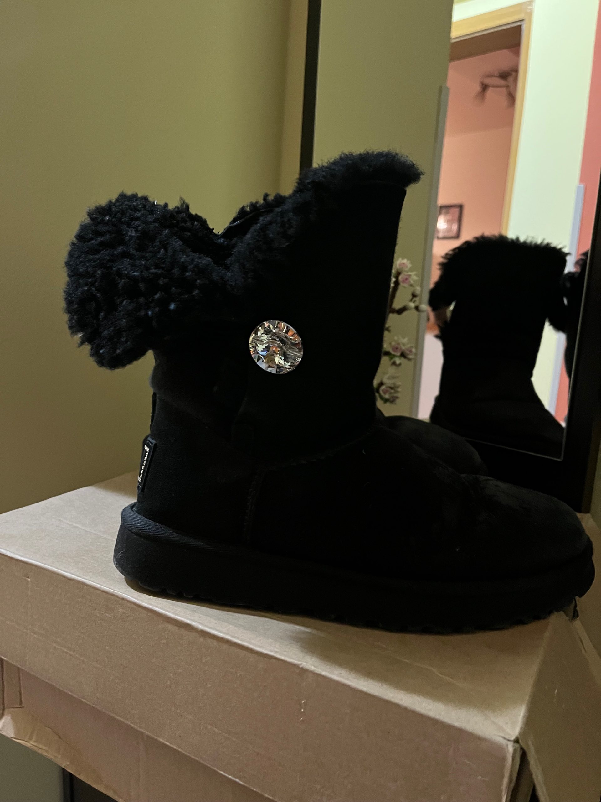 Ugg cizme 0
