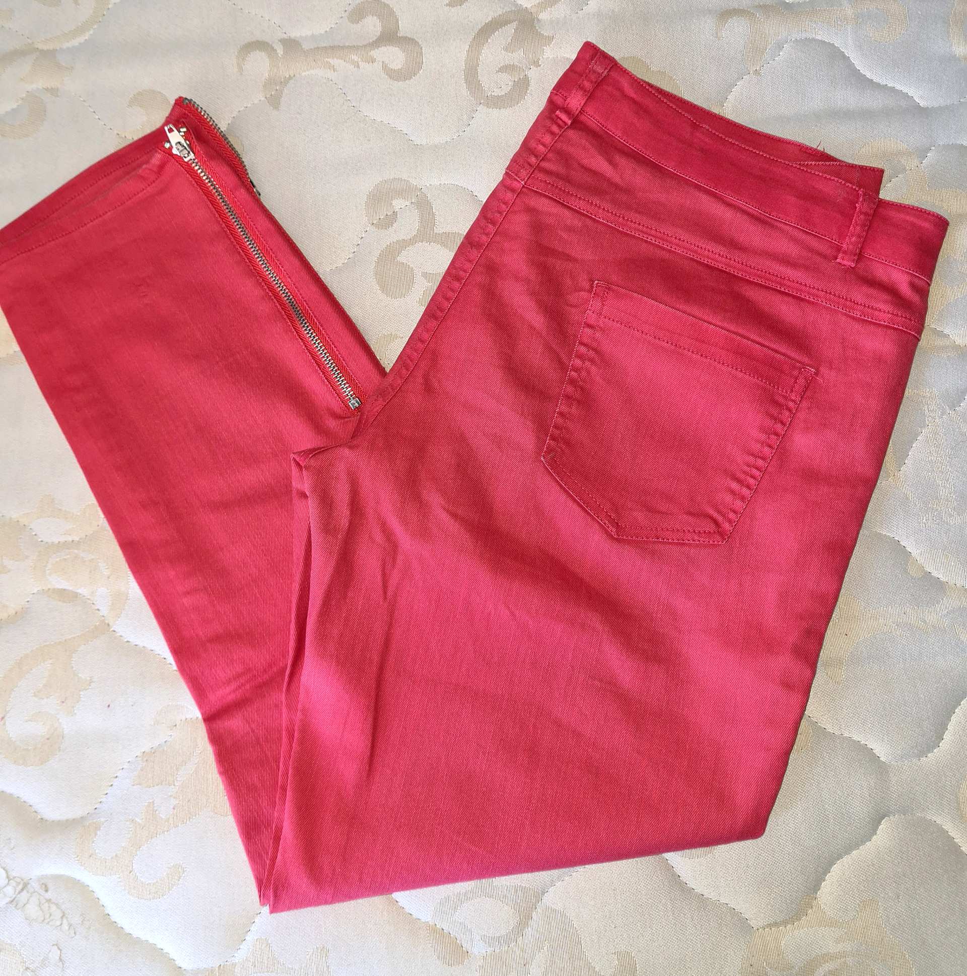 Kožne pantalone 1