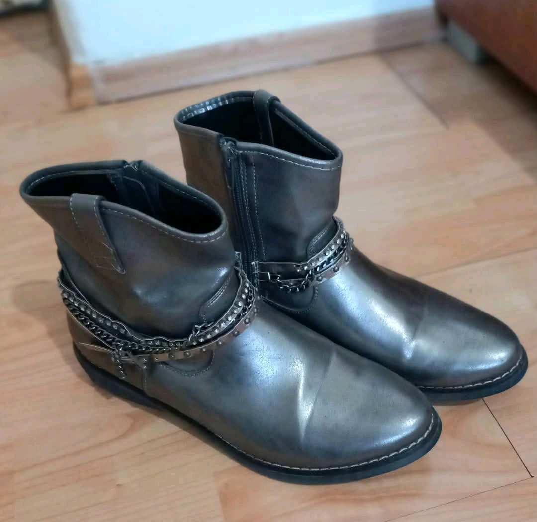 Čizmice 0