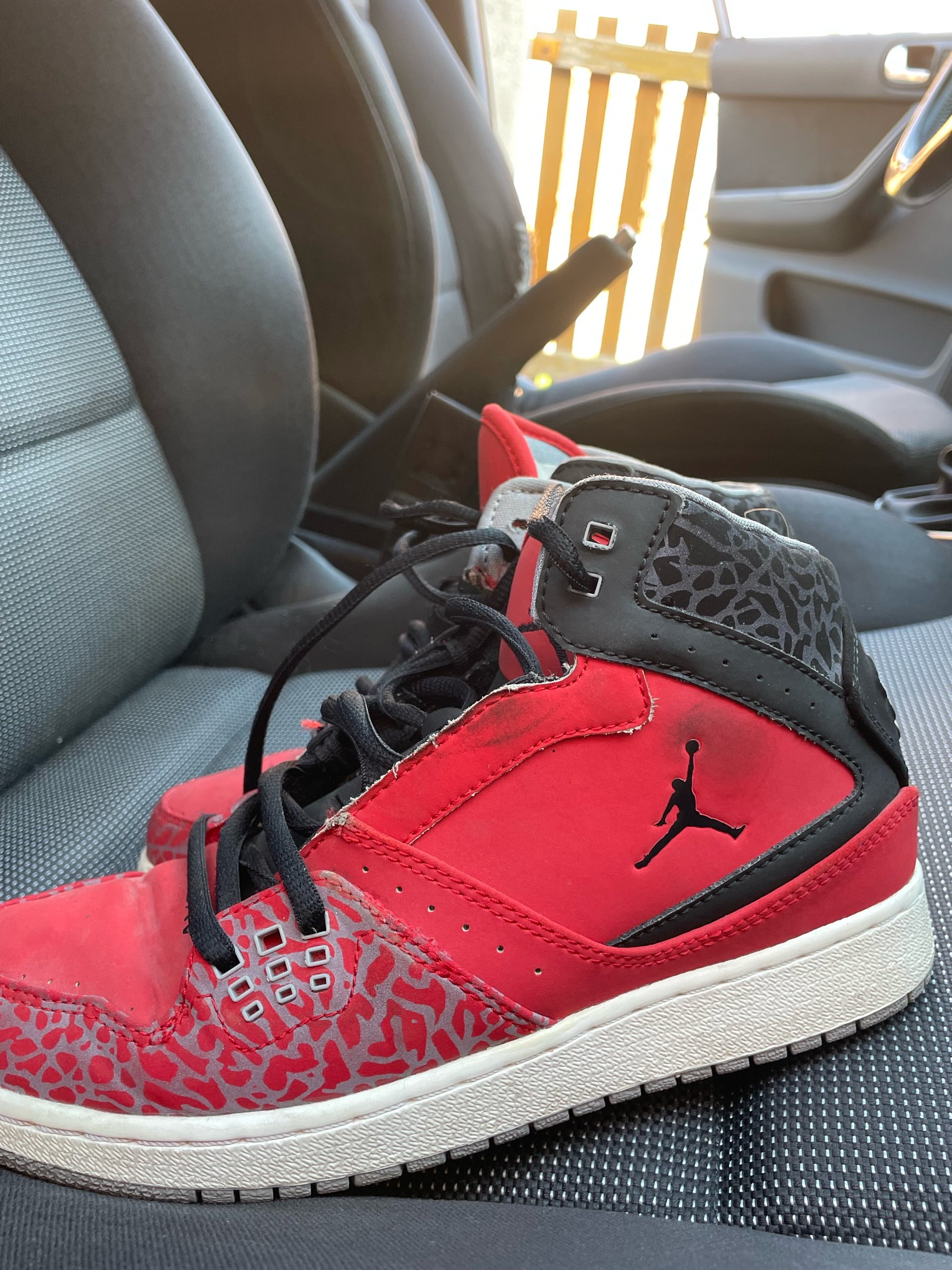 Nike Air Jordan 4