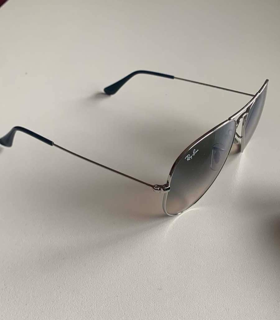 Ray Ban 4