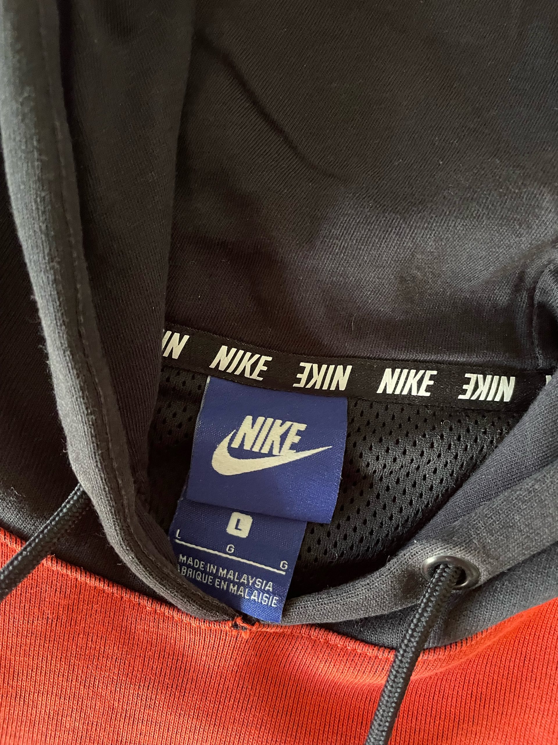 Nike duks 1