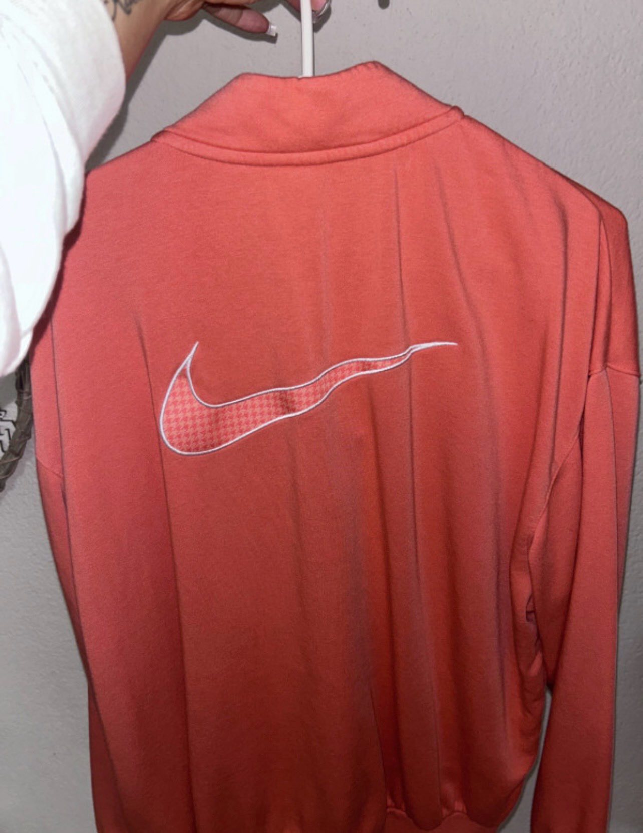 Nike duks 1