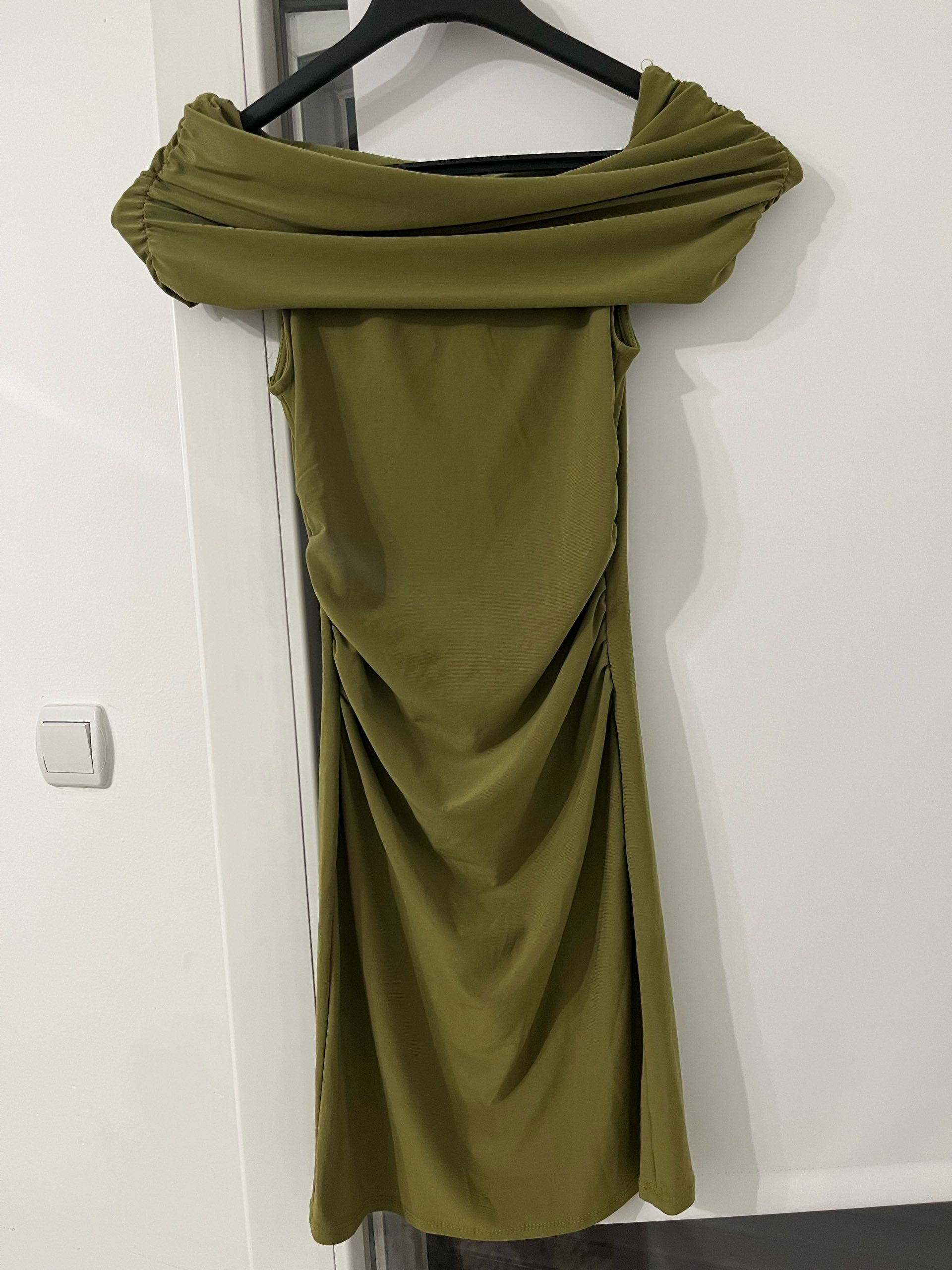 pull&bear haljina 0