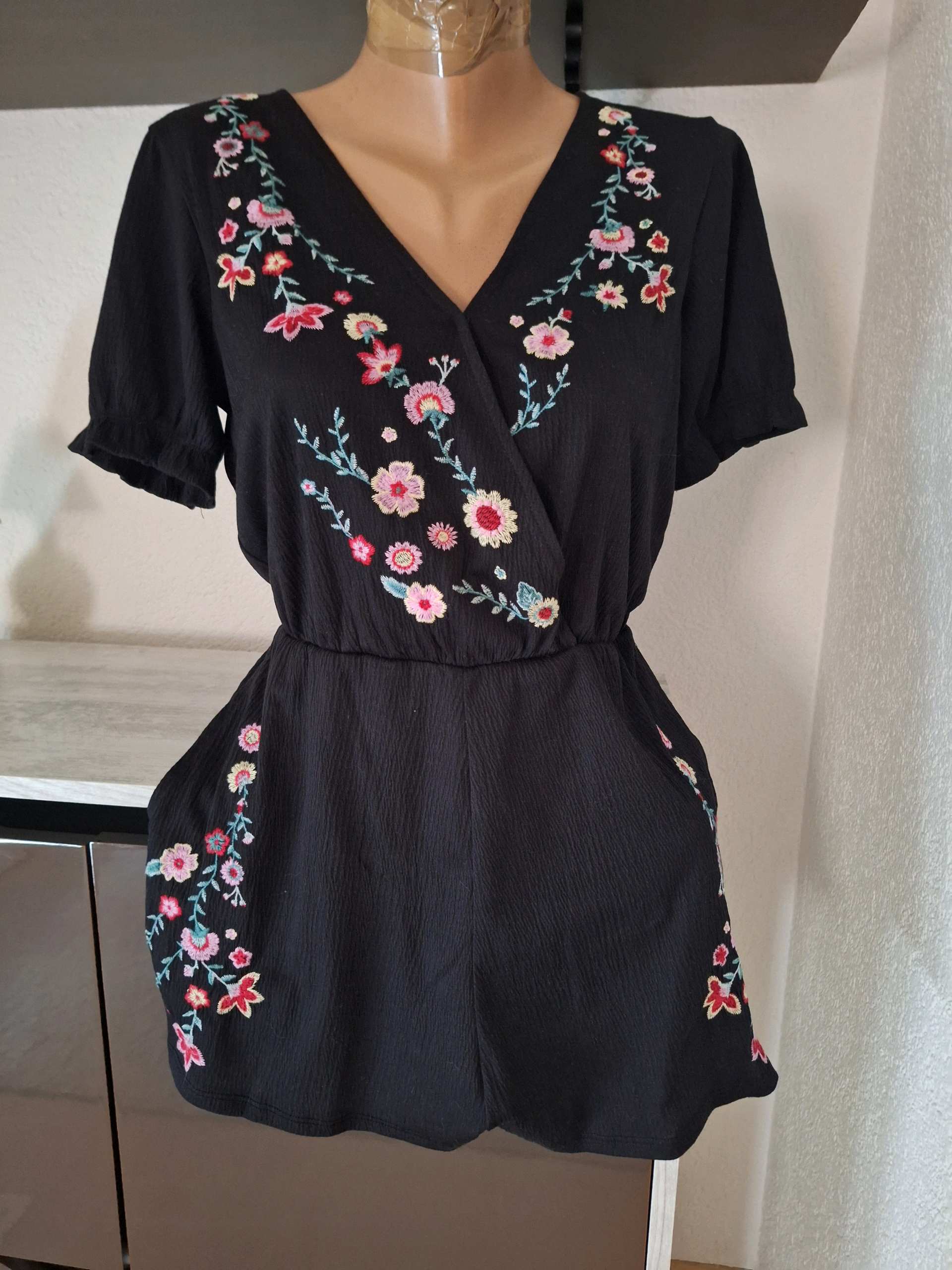 H&M kombinezon 0