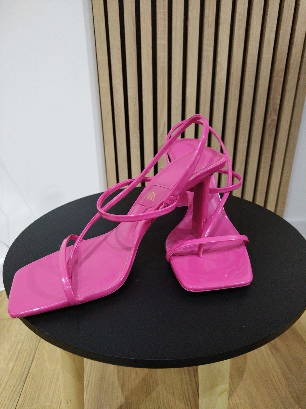 Zara sandale 0