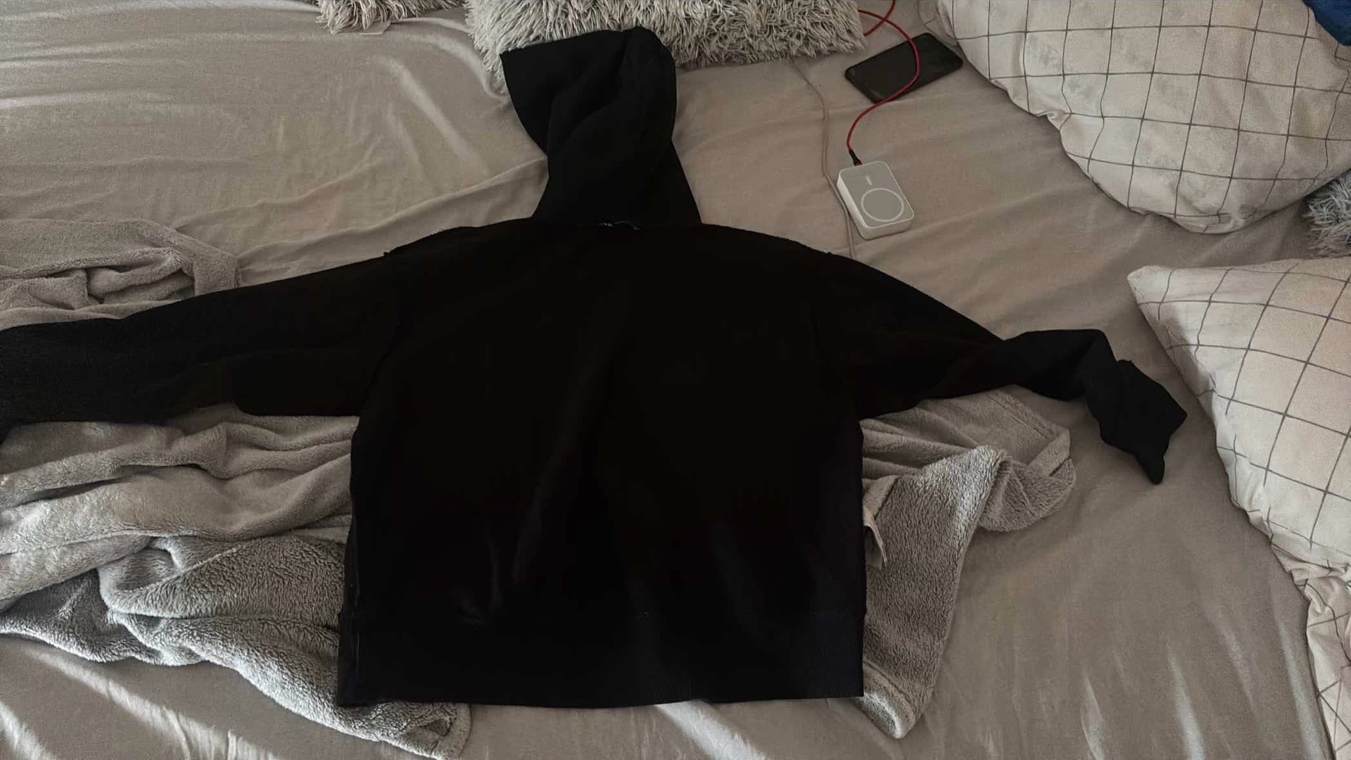 Zara crni komplet 0