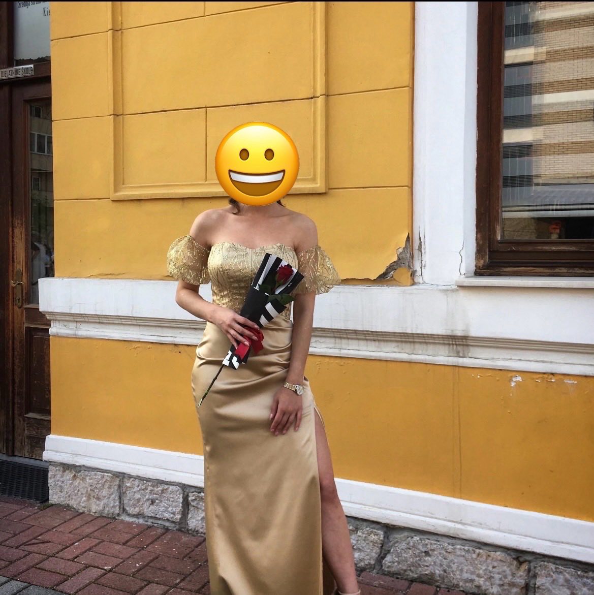 Svecana haljina 0