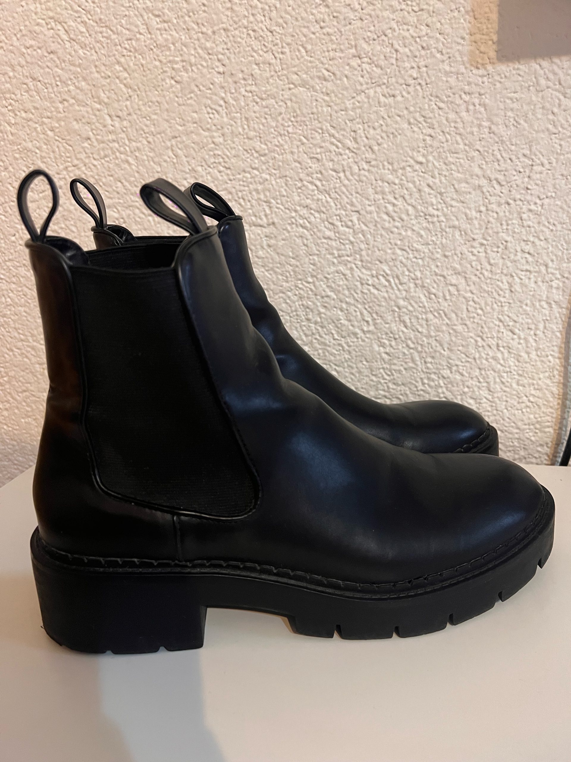 Pullandbear cizme 0