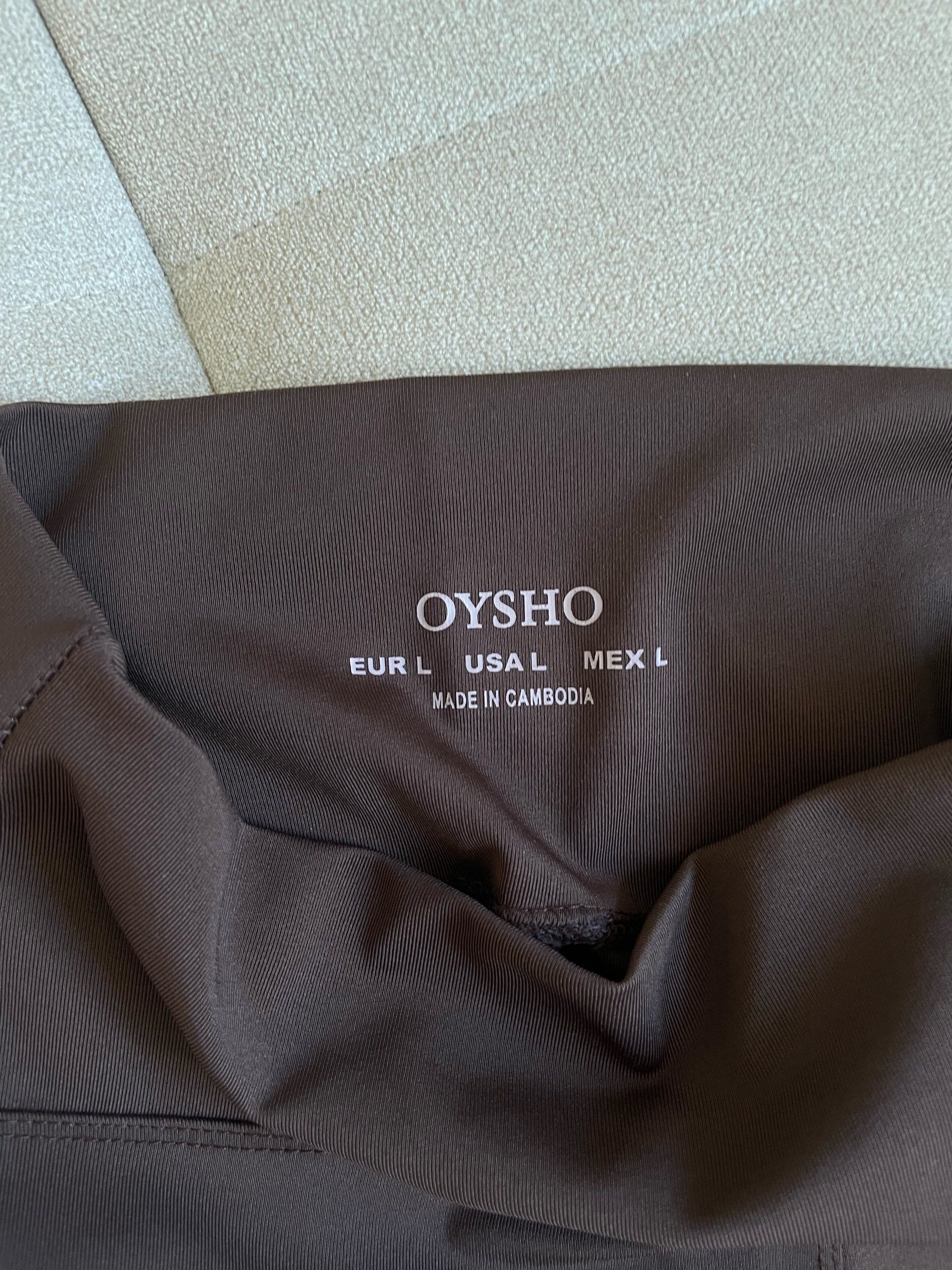 OYSHO tajice 0
