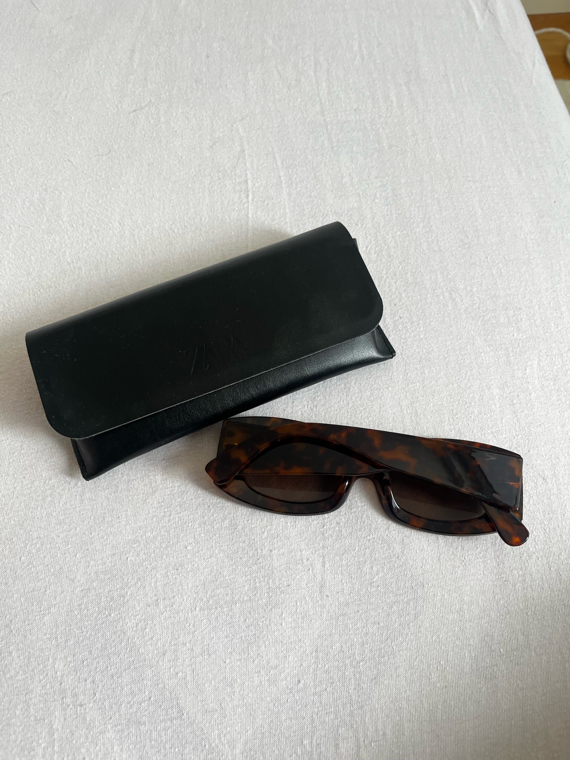 Zara suncane naocale 1