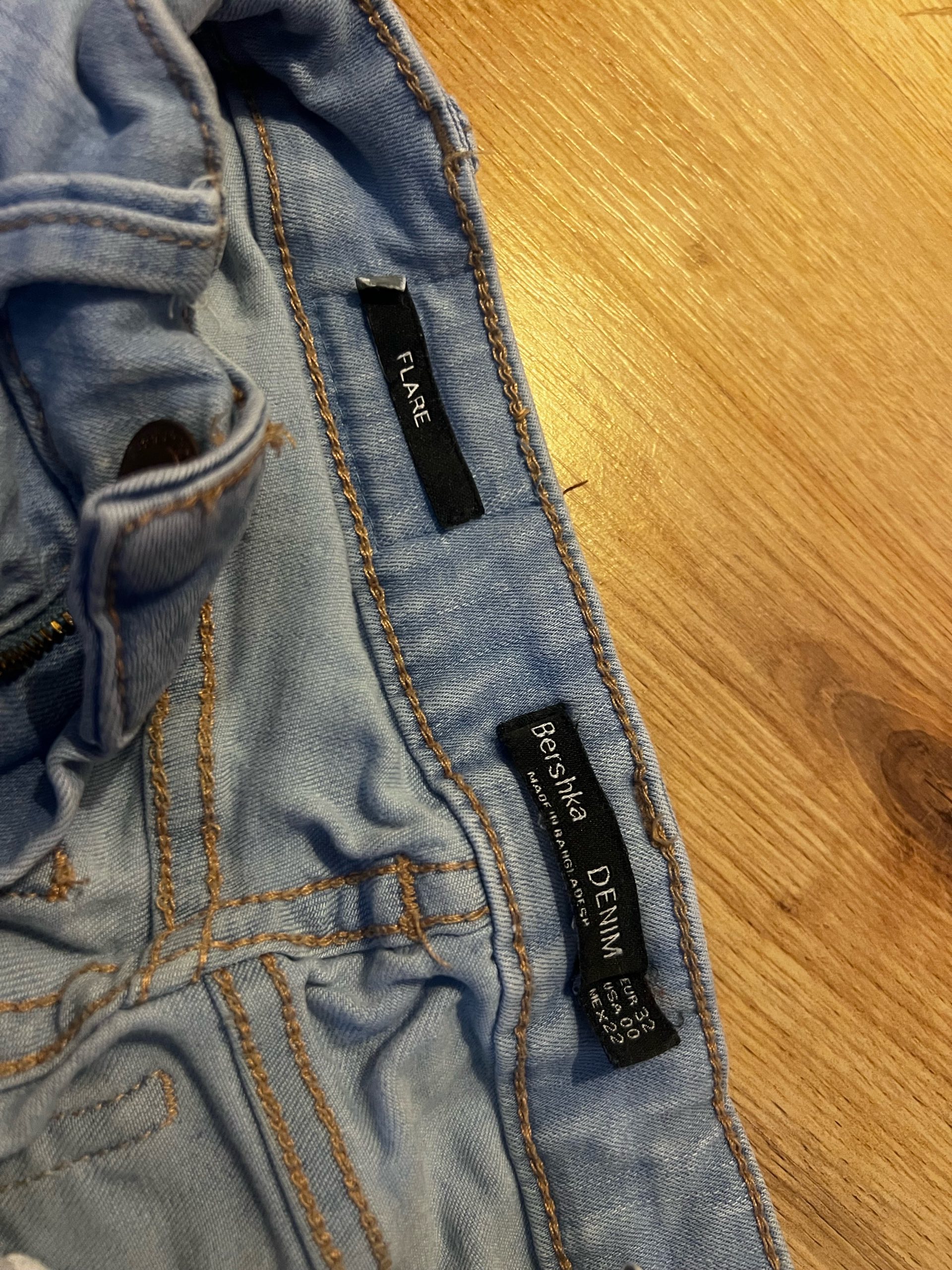 Bershka flare hlače 1