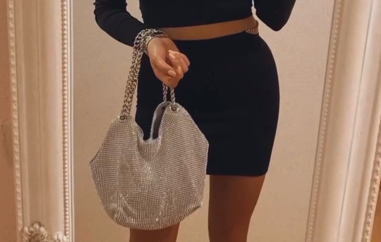 Zara suknja 0