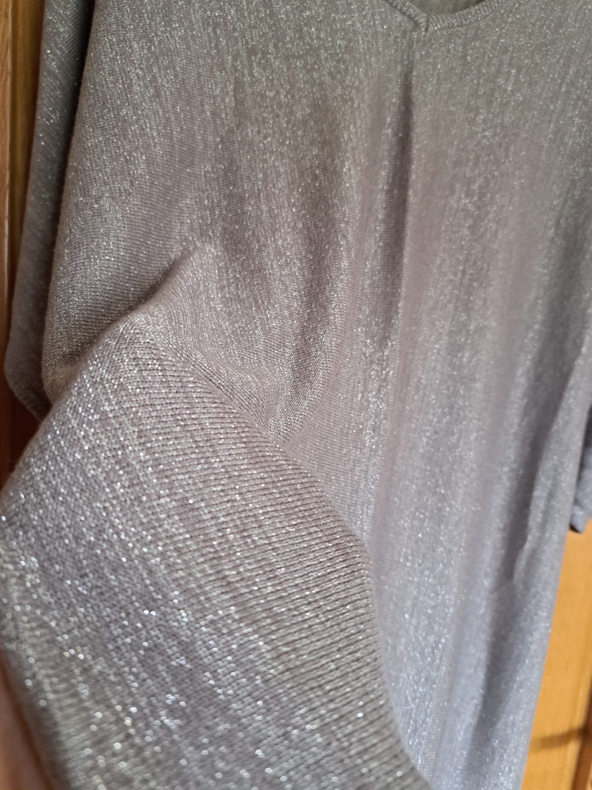 Siva bluza 1