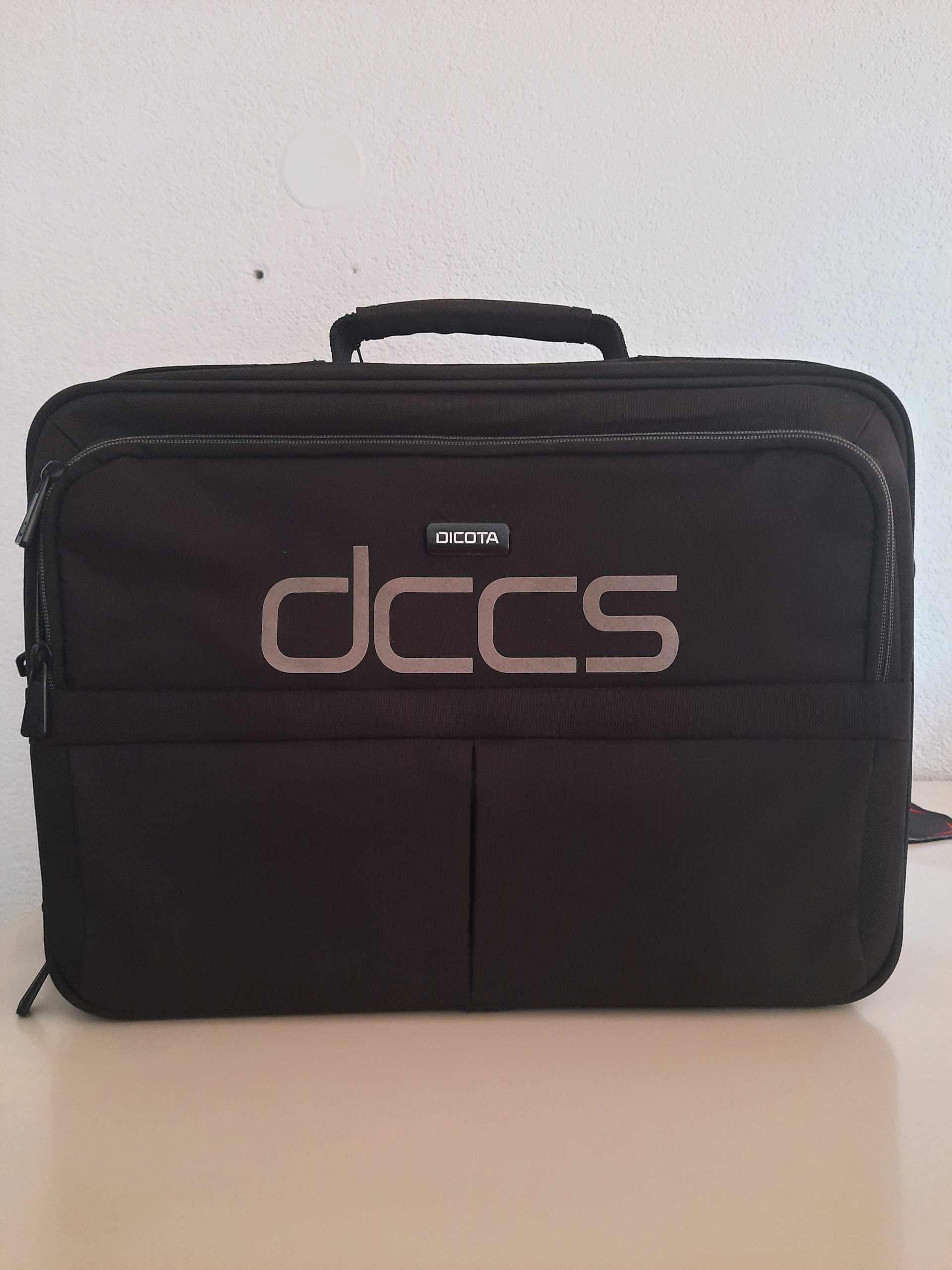 Dicota torba za laptop 0