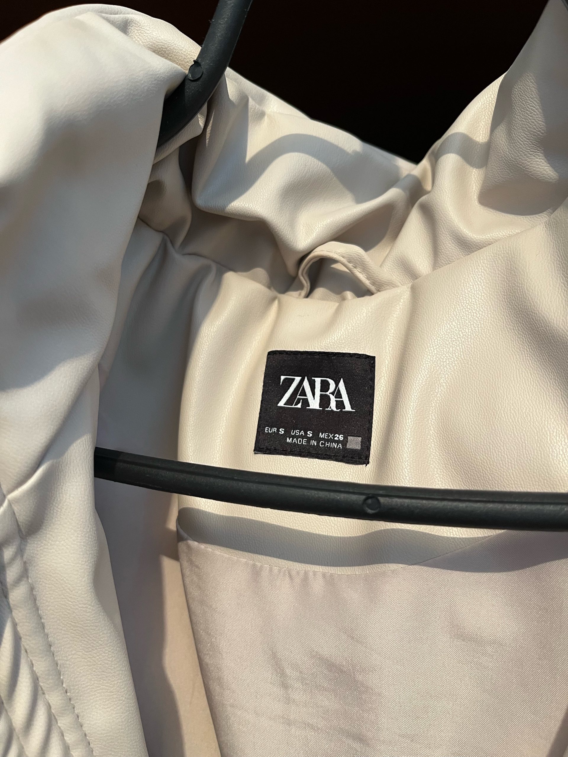 Zara prsluk 1
