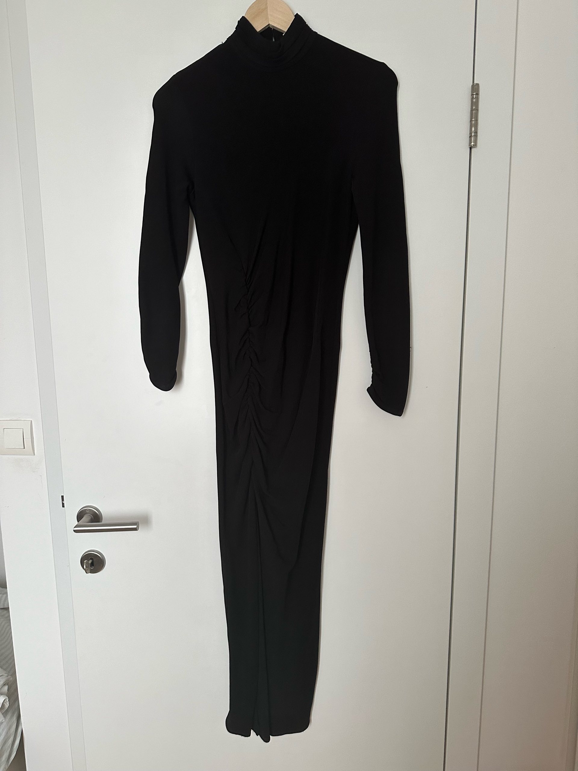 Zara haljina br s 0
