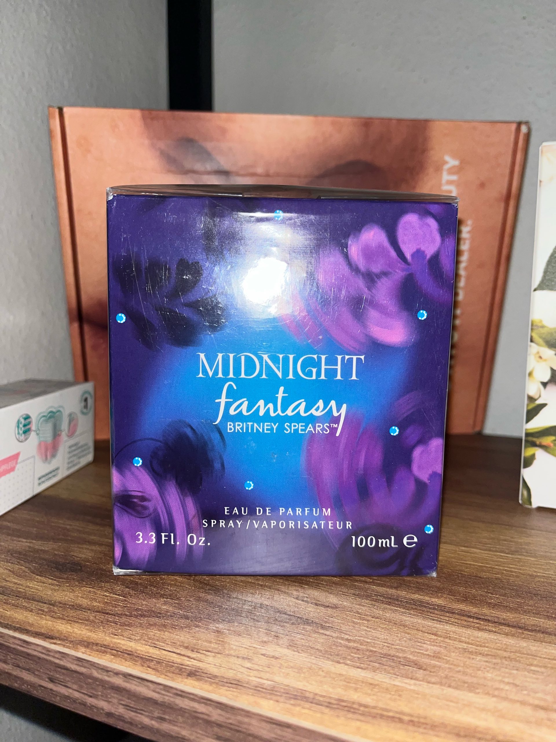 Britney Spears - MIDNIGHT FANTASY 0
