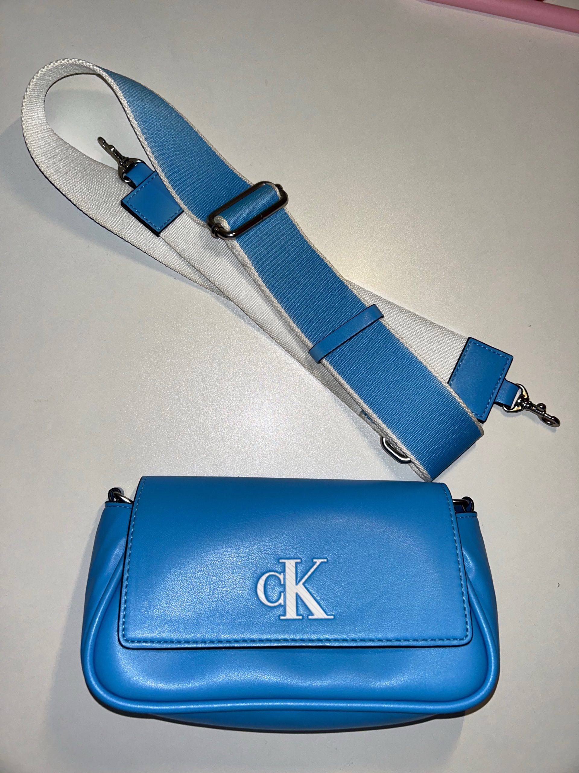 Calvin Klein torbica 0