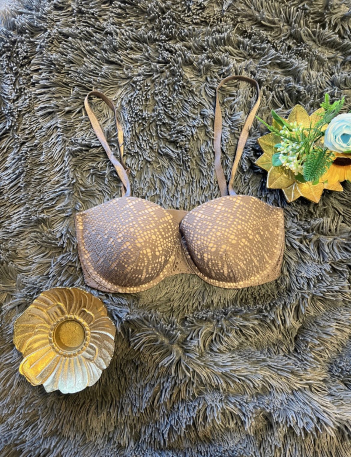 Victoria’s Secret brus novi 0