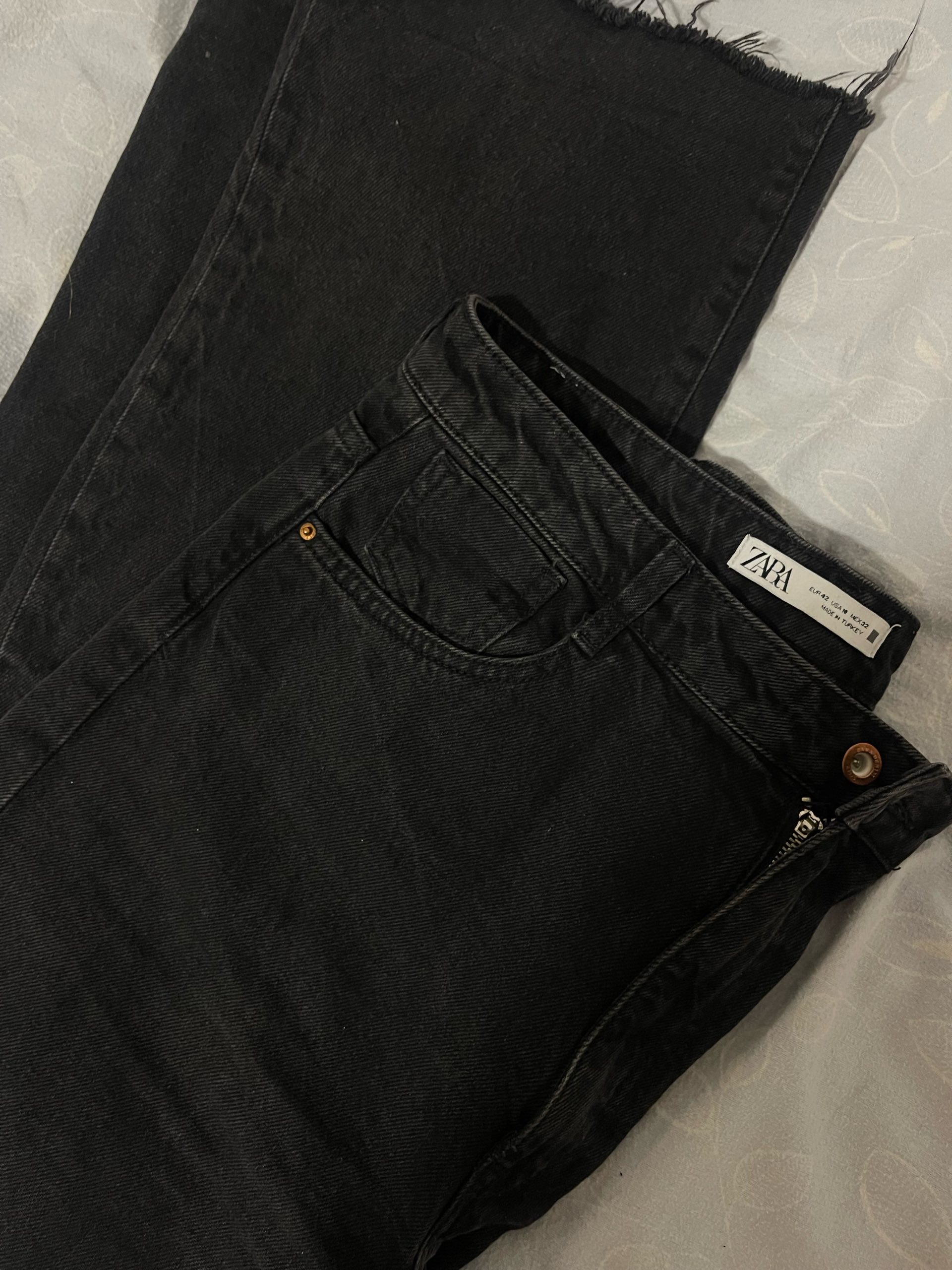 Hlace Zara 0