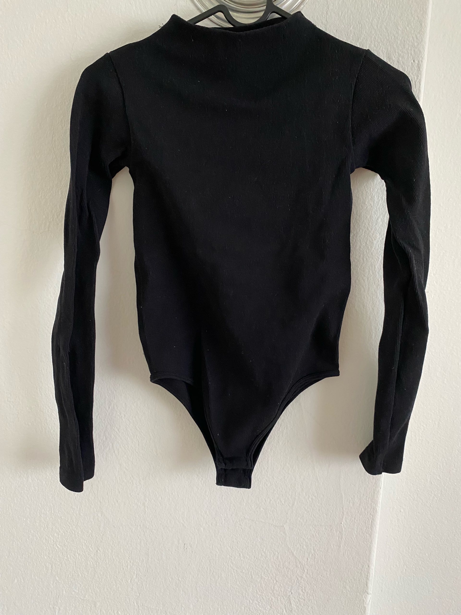 Zara bodi 0