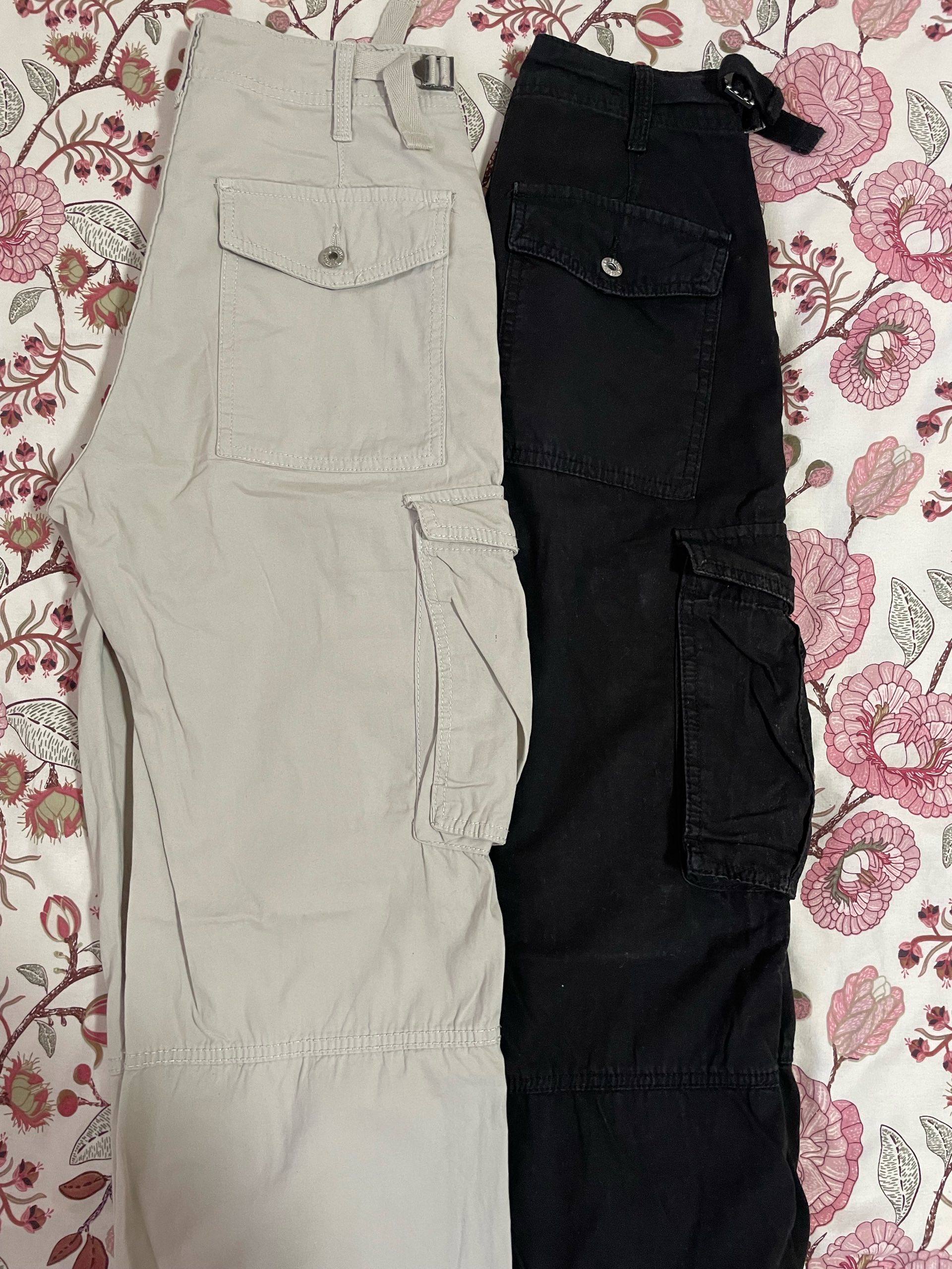 Bershka kargo hlače 0
