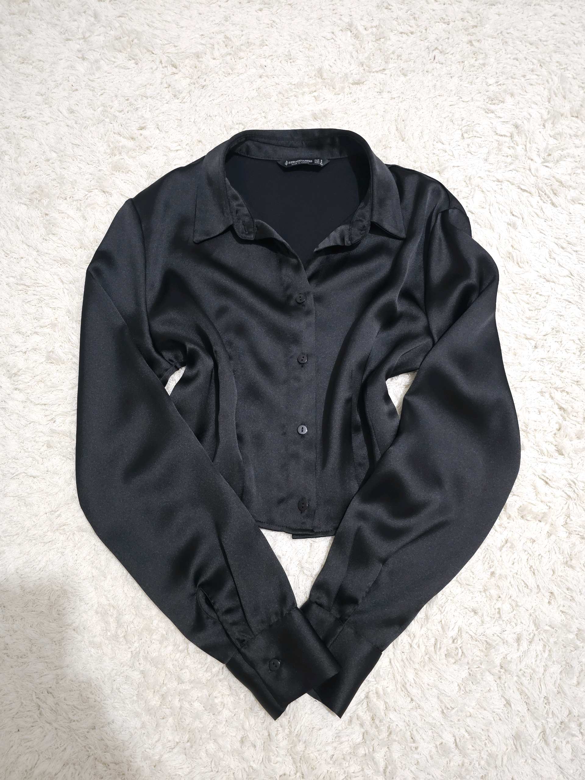 Stradivarius saten cropped košullja 0