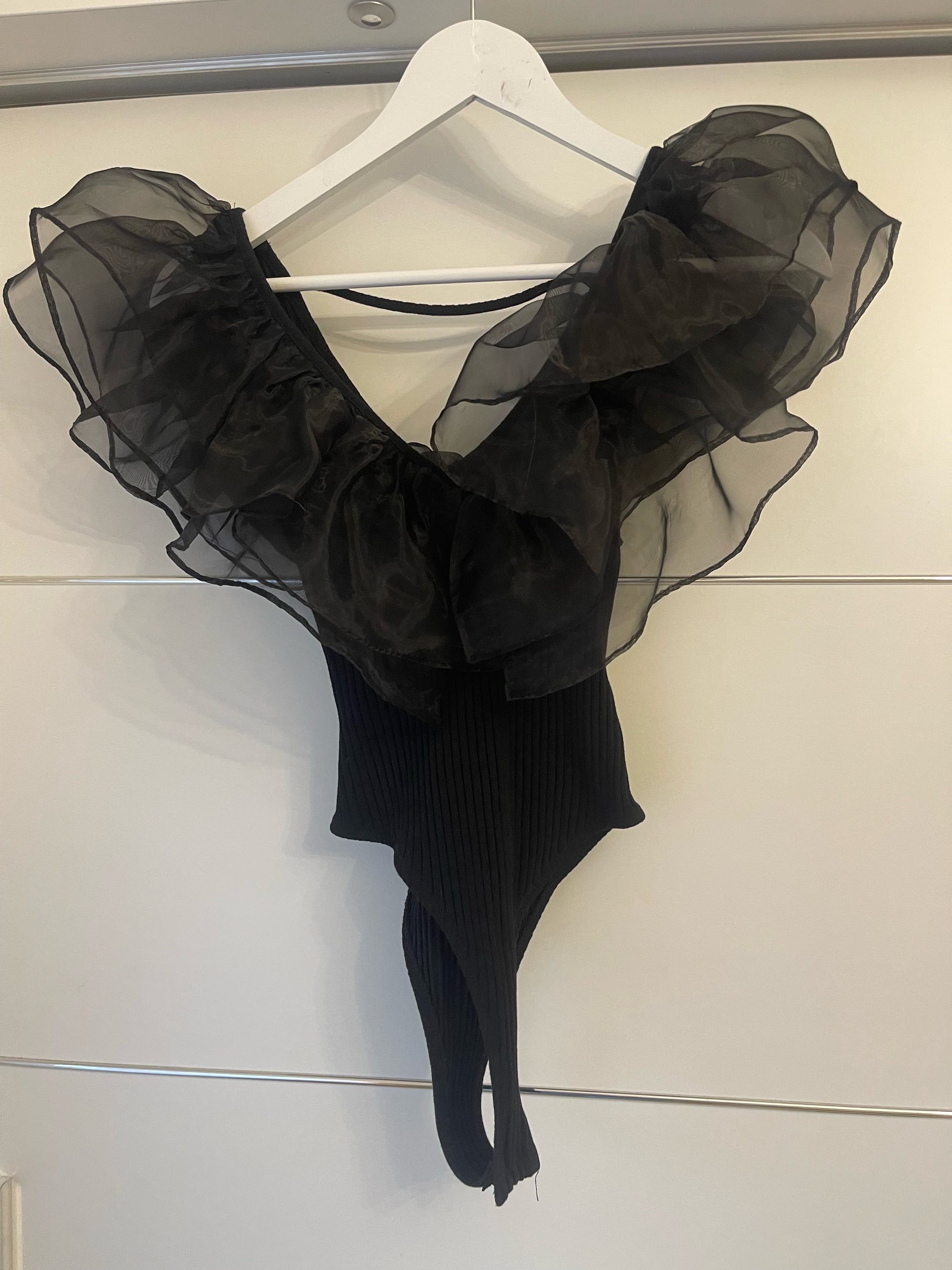 Crni Zara Body 3