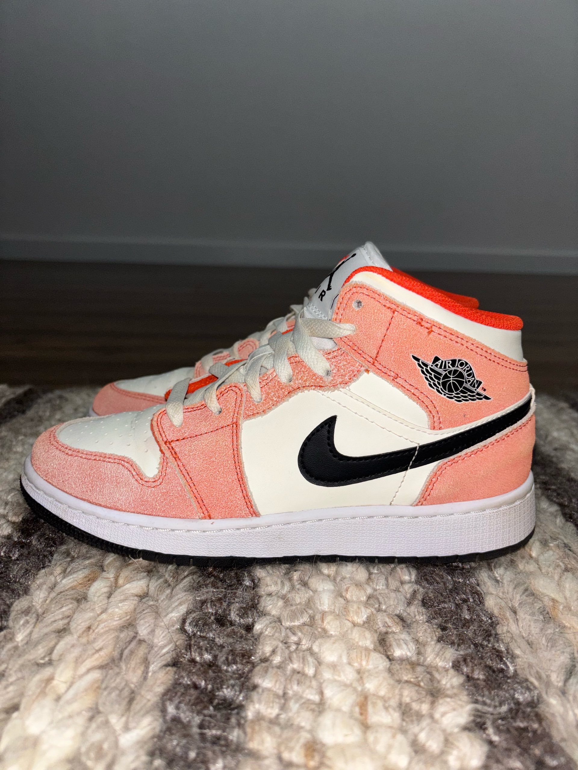 Air Jordan 1 Retro Mid Orange Suede 1