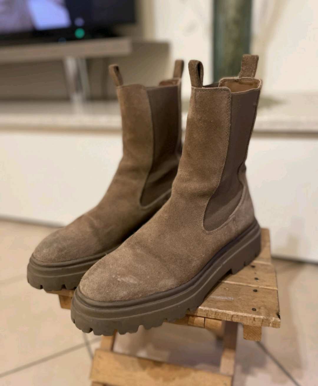 Zara smedje velur cizme 40 broj 1