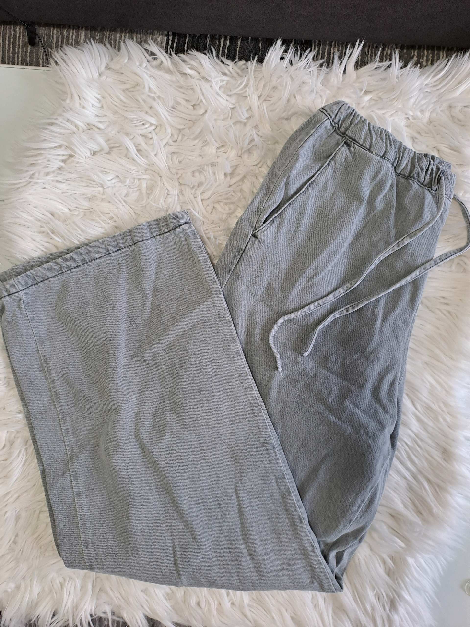 Zara hlace 0